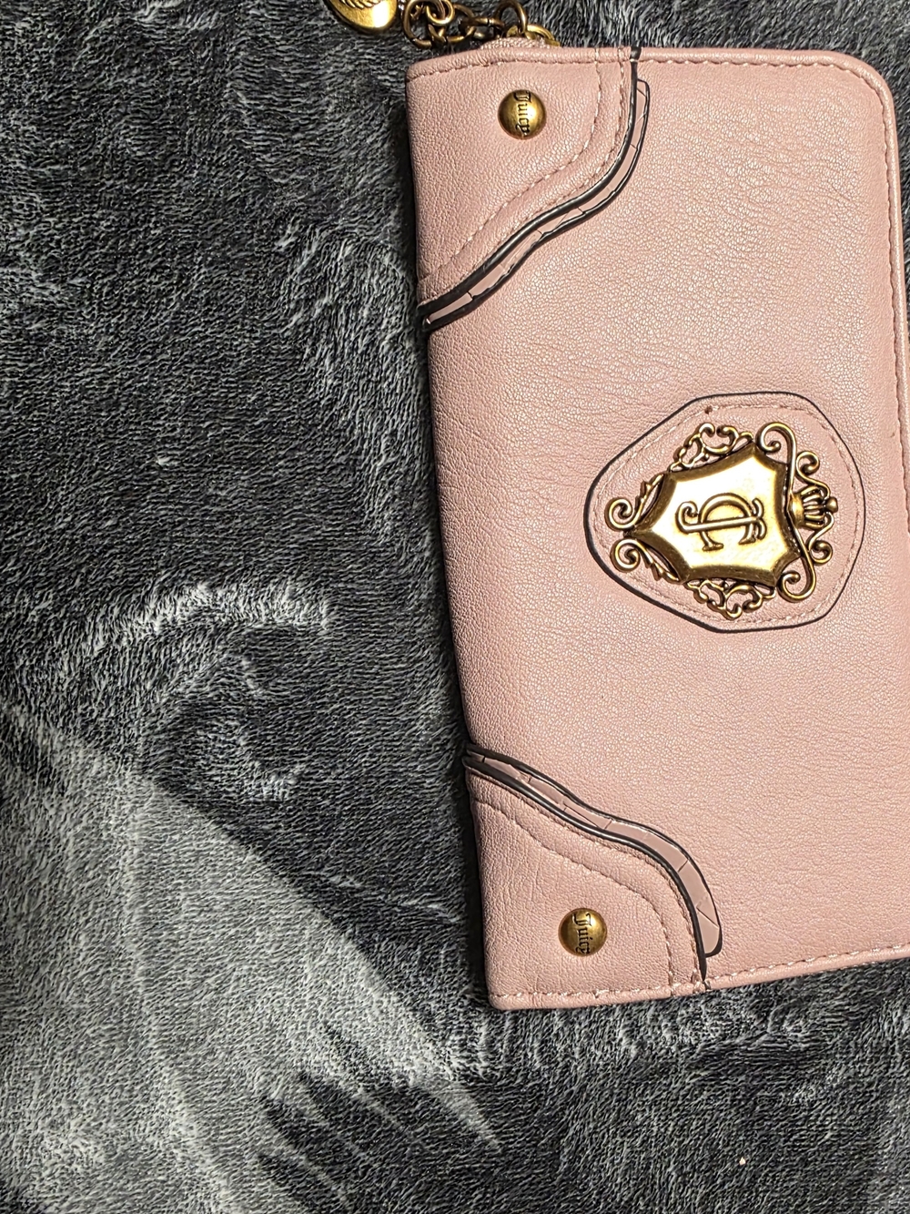 Blush Juicy Coutiure Zip Around Wallet